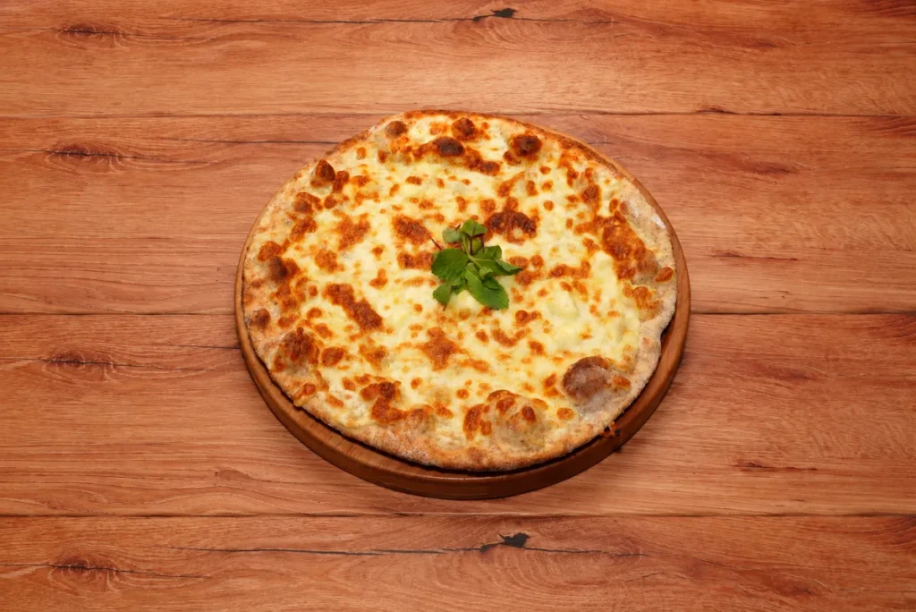 Manakish Akkawi Käse | Hallo Beirut Zürich